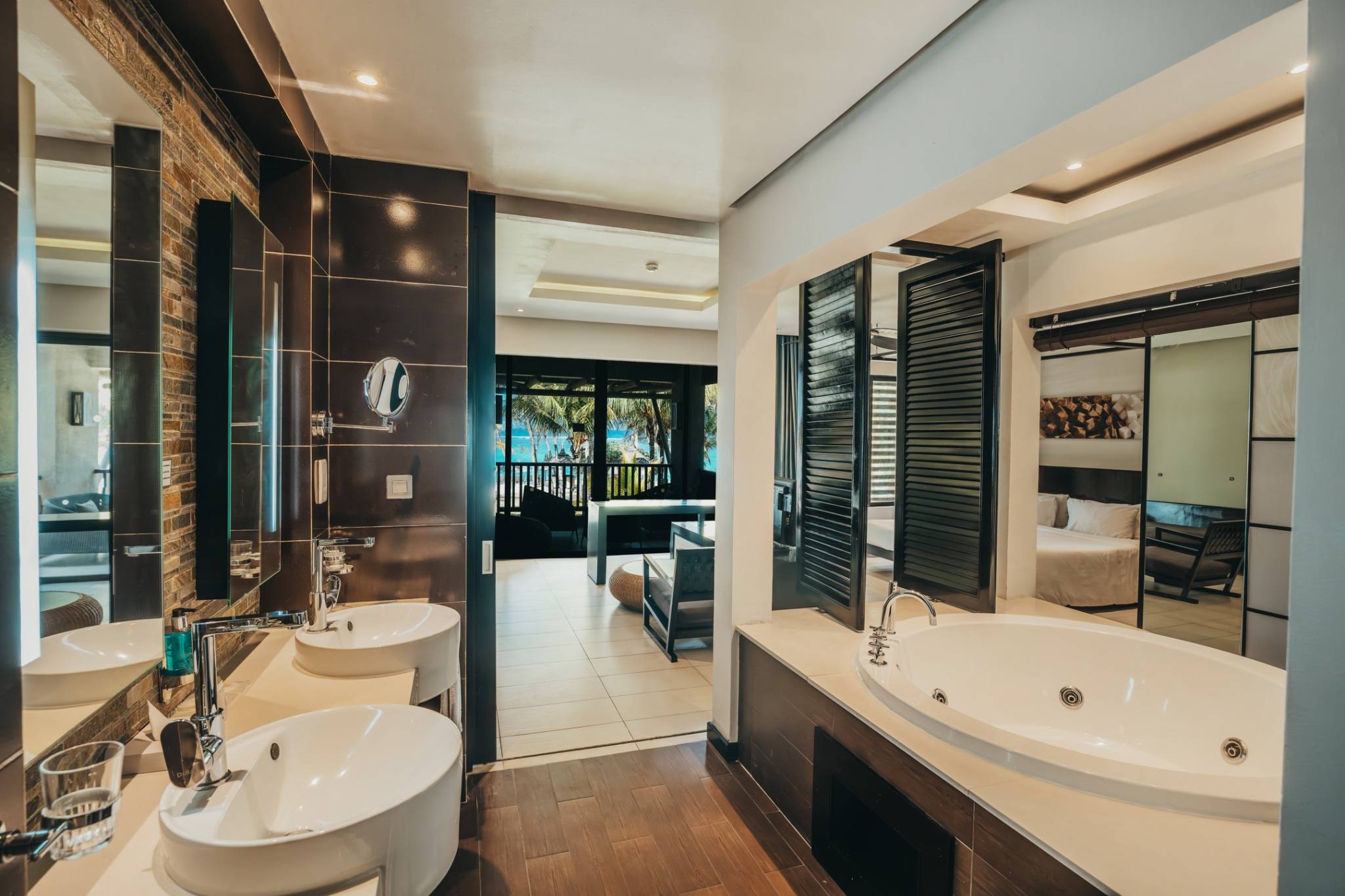 Junior Suite Crystal Beach Resort